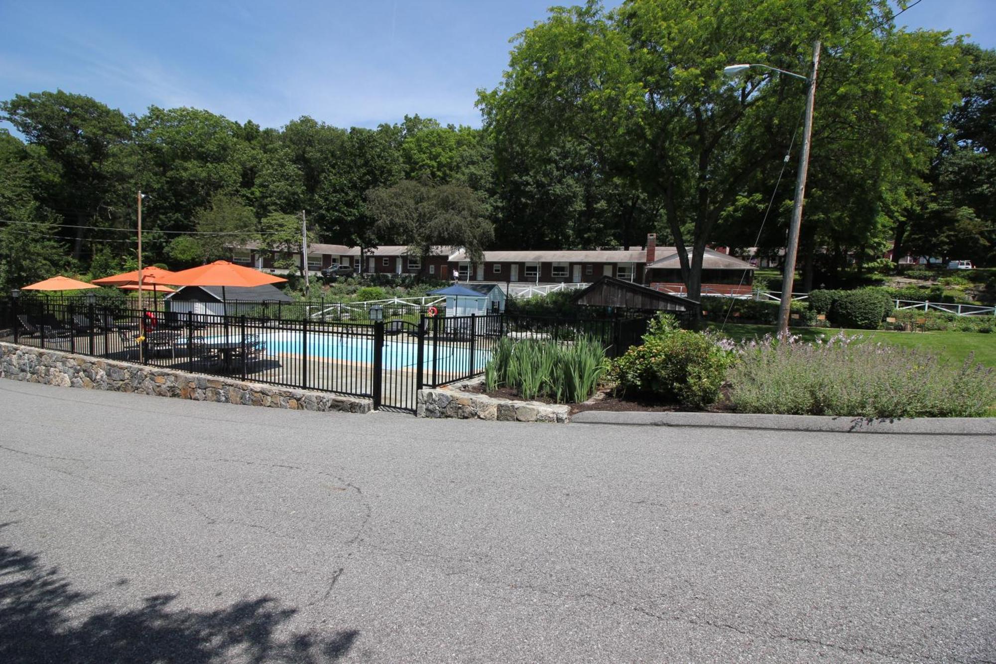 Heidi'S Inn Brewster Εξωτερικό φωτογραφία