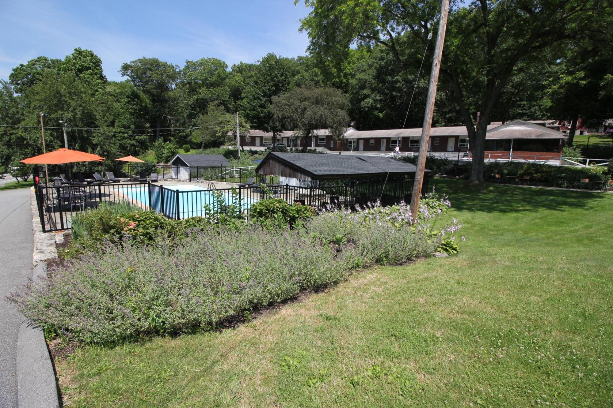 Heidi'S Inn Brewster Εξωτερικό φωτογραφία