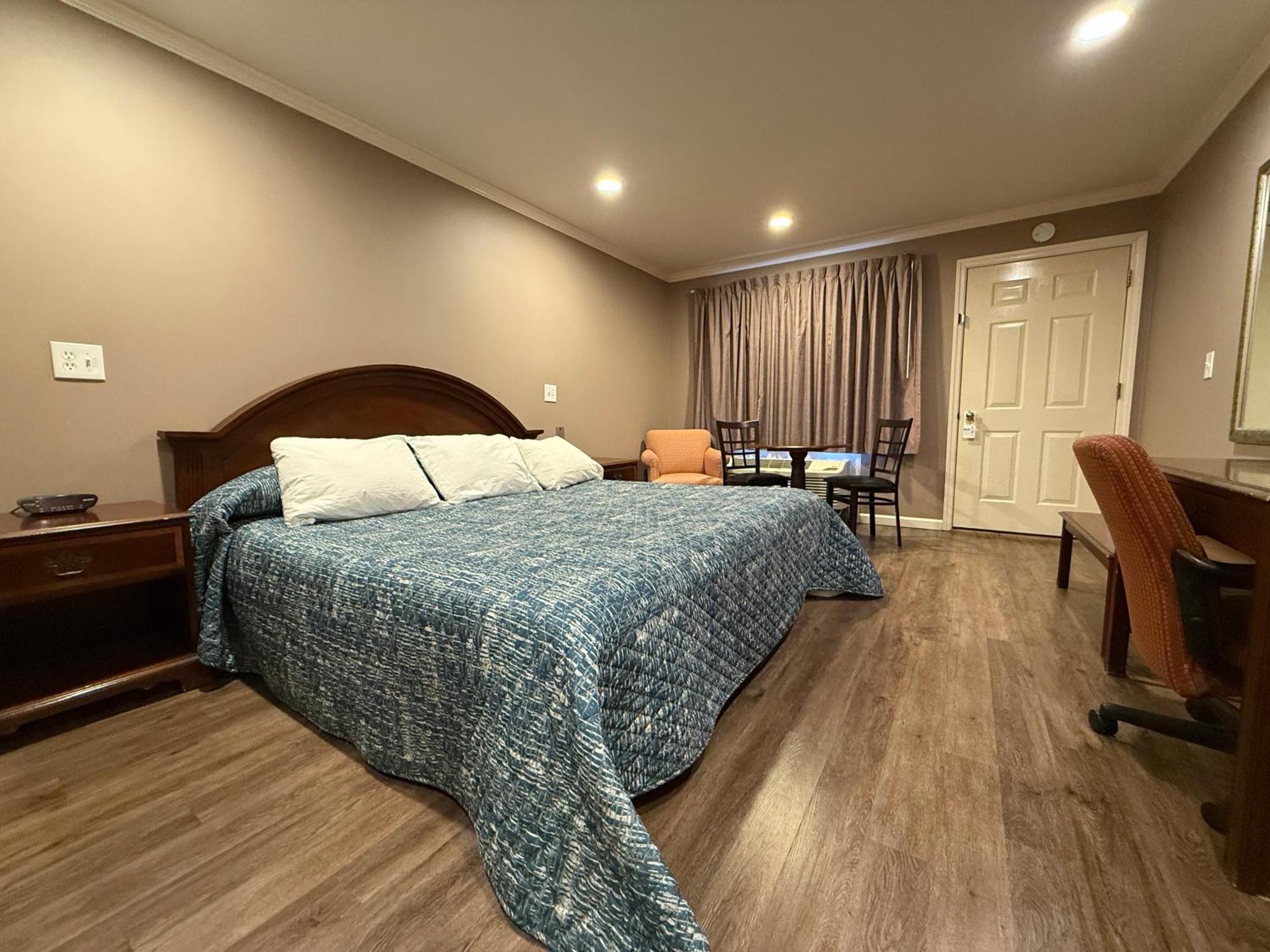 Heidi'S Inn Brewster Εξωτερικό φωτογραφία
